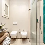 Bed & Breakfast Colonna 24 Luxury In Near 5 Terre