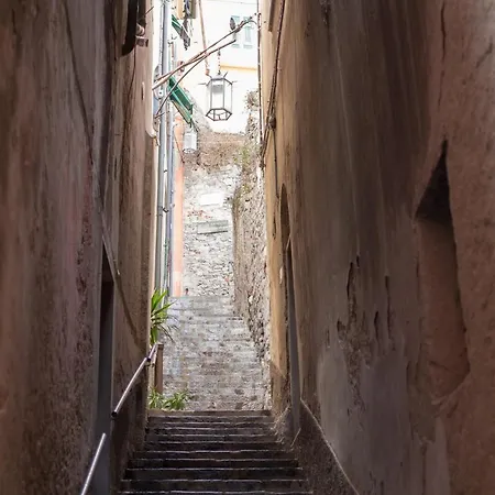 Bed & Breakfast Colonna 24 Luxury In Near 5 Terre 4*