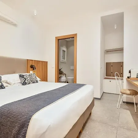 Colonna 24 Luxury In Portovenere Near 5 Terre Bed & Breakfast