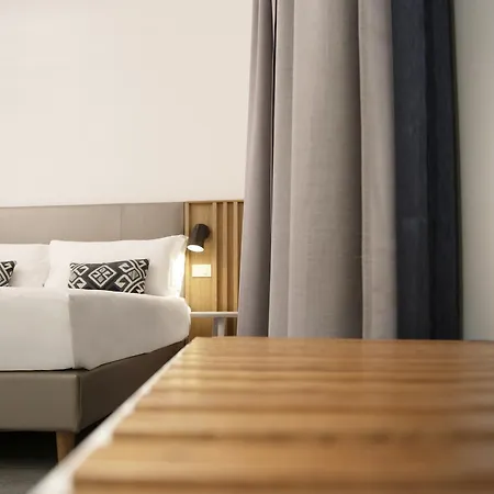 Colonna 24 Luxury In Near 5 Terre 住宿加早餐酒店 韦内雷港