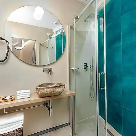 Colonna 24 Luxury In Near 5 Terre 4* Porto Venere