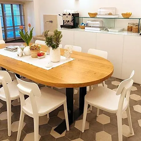 Alojamento de Acomodação e Pequeno-almoço Colonna 24 Luxury In Near 5 Terre