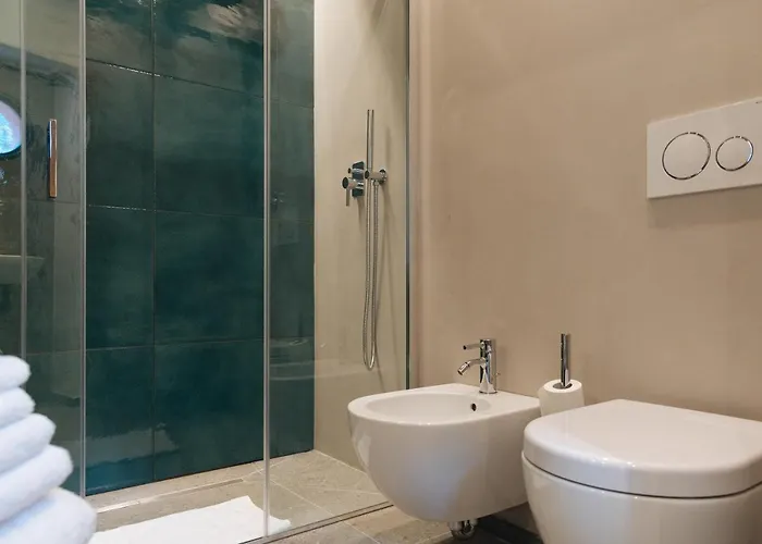 Colonna 24 Luxury In Near 5 Terre Oda ve Kahvaltı Porto Venere