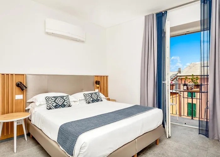 לינה וארוחת בוקר Colonna 24 Luxury In Near 5 Terre פורטו ונרה